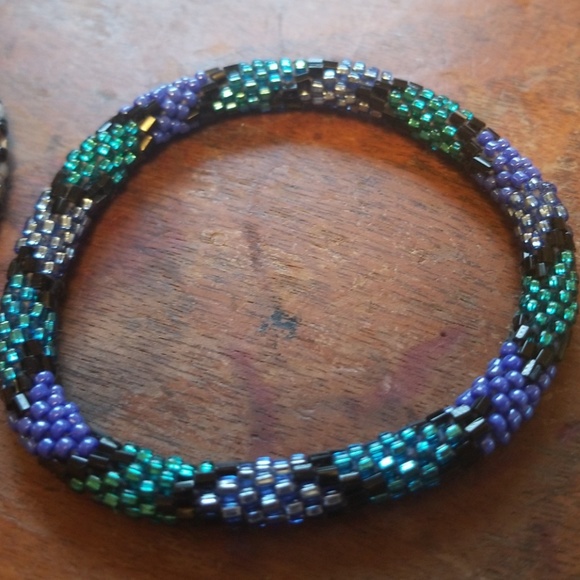 2 Lily and Laura bracelets - Picture 3 of 3